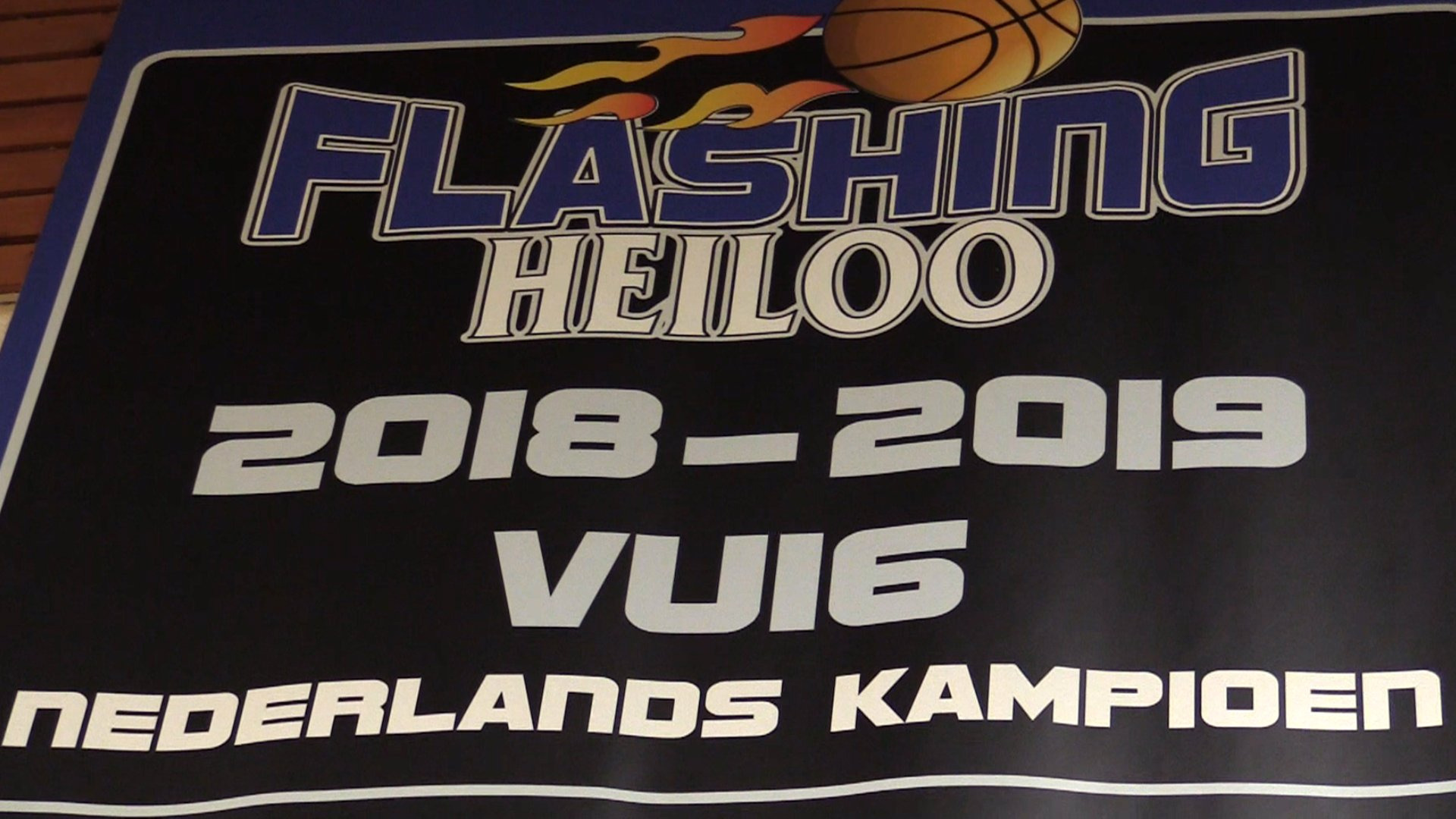 Foto: Flashing Heiloo spandoek.jpg